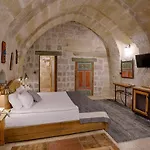 Henna Hotel-adults Only غوريمِيه
