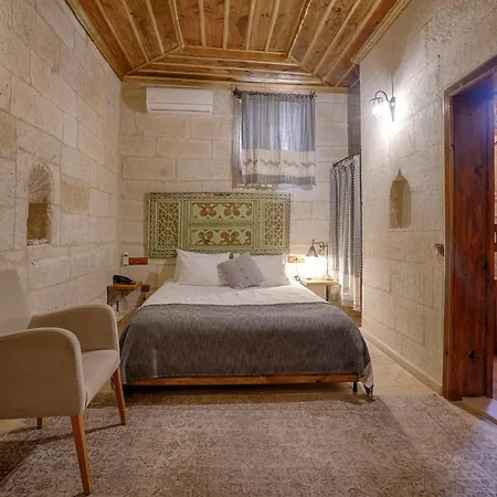 Henna Hotel-adults Only 2*