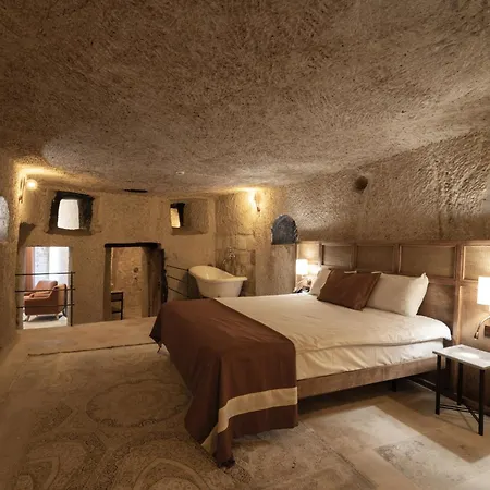 Готель Henna Hotel-adults Only 3*